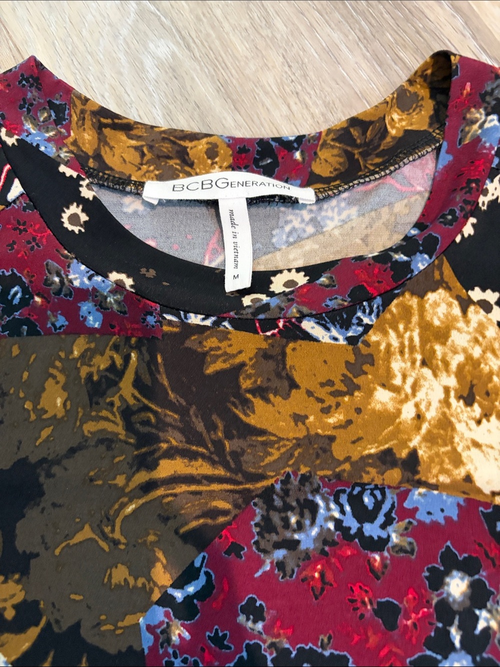 BCBGeneration Burgundy Floral Velvet Long Sleeve Swing Dress - Picture 3 of 5